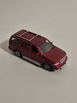 1998-2002 Lincoln NavigatorSammlermodell im Maßstab 1/64 aus DiecastDiorama