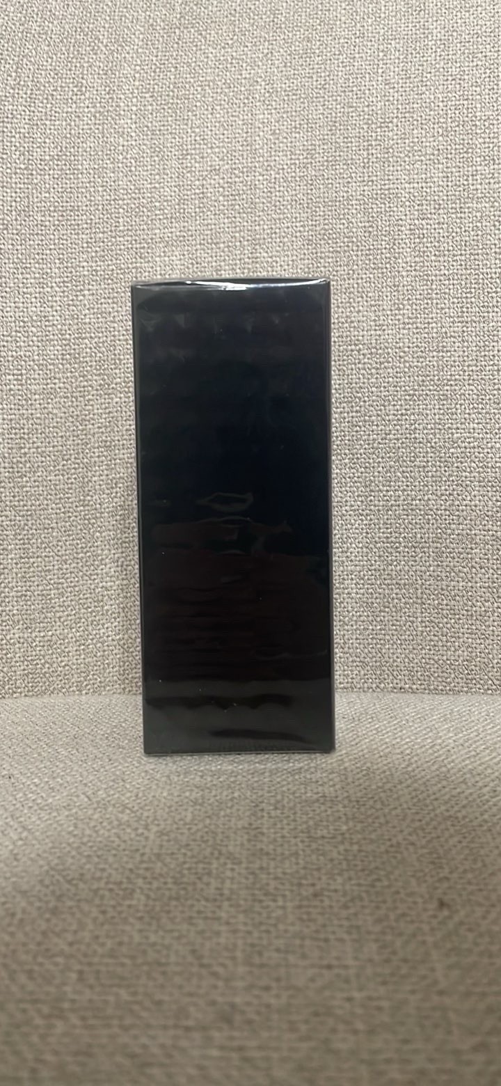 Valentino Born in Roma Intense Eau de Parfum Intense 100 ml Citrus Scent thumbnail 6