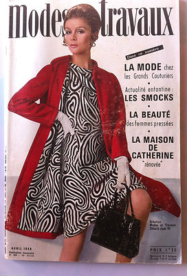 Page De Magazine MODES ET TRAVAUX Juin 1968 - Modèles De Poupées Marie-Françoise Et Michel - Occasion