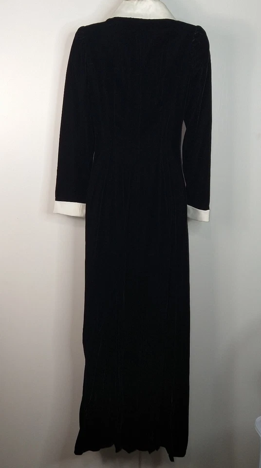 Maxi Vestido Largo Años 60 Terciopelo Botón Delantero Talla 7 Negro Wednesday Adams Hecho en Unión Foto 4 de 4