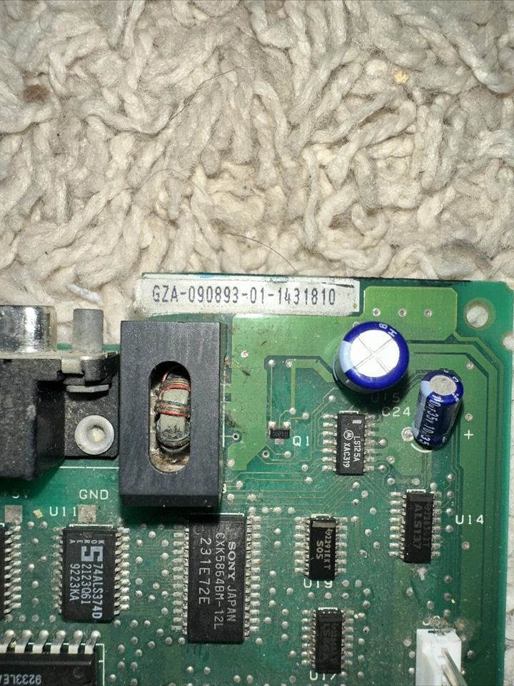 OEM IBM typewriter Wheelwriter 5000 Board Located In The Rear Of Machine - Image 4 of 4