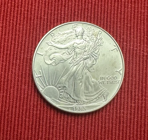 1993 American Silver Eagle 1 Troy Oz .999 Fine Silver