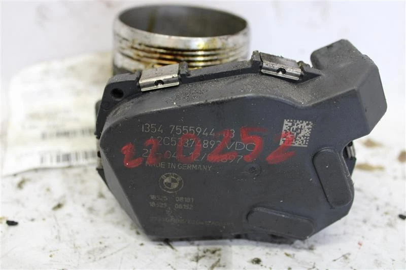 CUERPO ACELERADOR 550i 550i GT 650i 750 HÍBRIDO 750i 750il activo 7 08-15 1134874 Foto 4 de 4