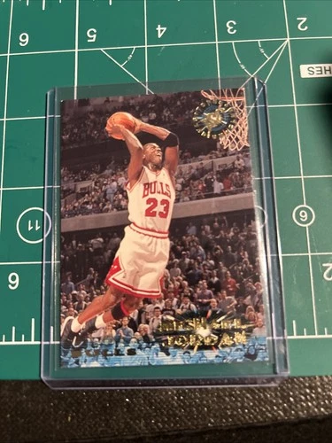 New ListingTopps 1995-96 Stadium Club Michael Jordan #1 Chicago Bulls Basketball Card
