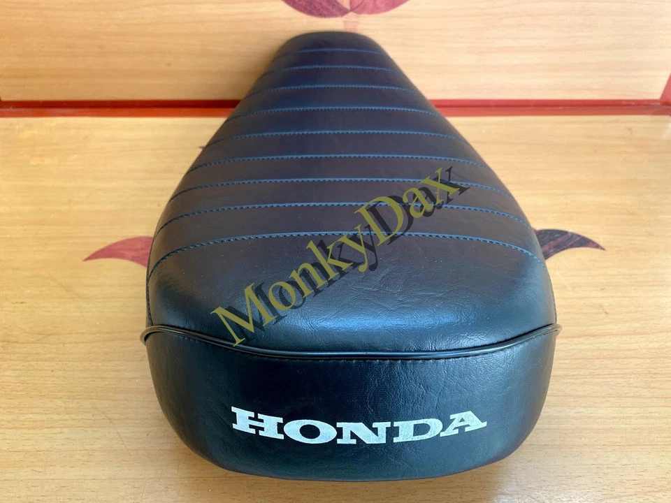 Honda SL350 K1 1970-1971 asiento. Sillín SL350K1 nueva reproducción. Bandeja de asiento de metal. Foto 3 de 4