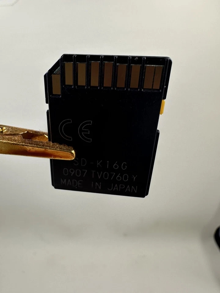 Dane-Elec 16 Gb Class 4 Sdhc Flash Memory Card Da-Sd-8192-R - Image 2 of 2