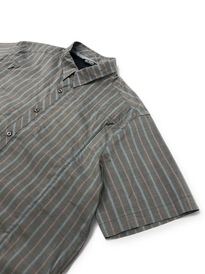 Camisa Arcteryx Ligera Bolsillos Ocultos Talla L Foto 2 de 4