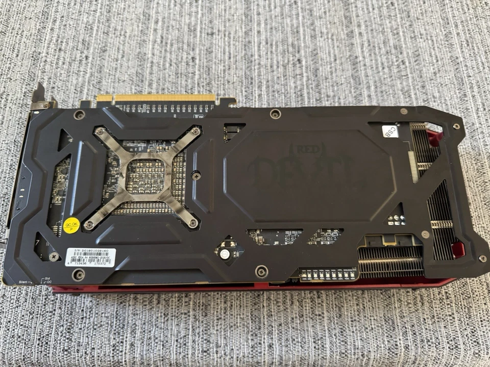 PowerColor Red Devil RX Vega 64 OC 8GB HBM2 (leggi Descrizione) - Immagine 2 di 4