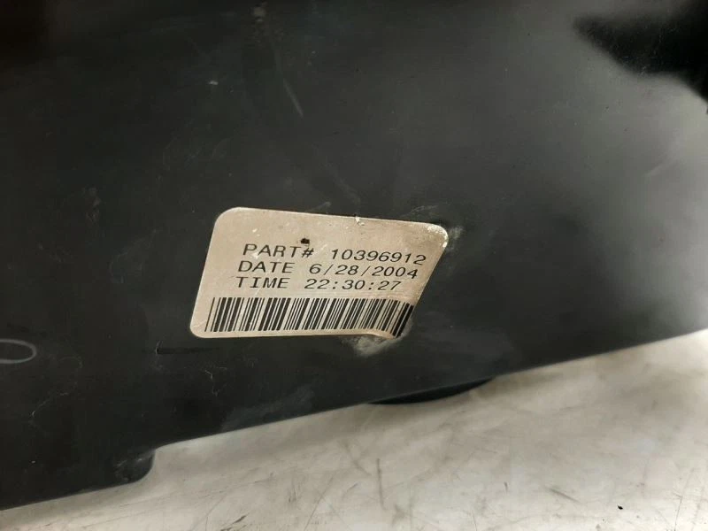 Faro conductor estilo clásico 05-07 Chevrolet Silverado 1500 pickup 10396913 Foto 3 de 4