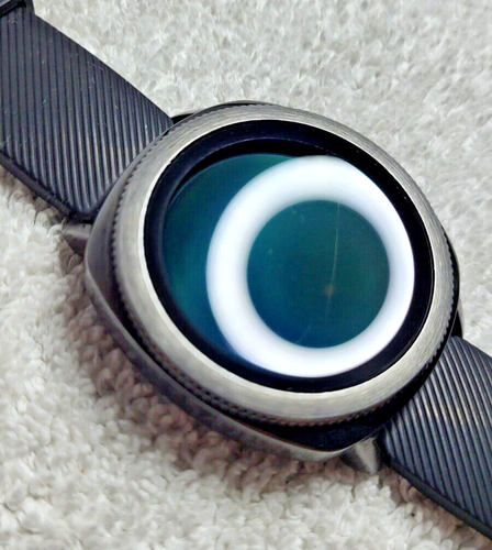 Samsung Gear Sport Smart Watch SM-R600 WIFI Bluetooth 46 mm con base OEM - Foto 3 di 5