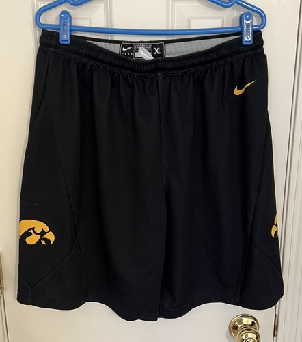 Iowa Hawkehes Basketball Shorts Team Issued Practice Shorts Nike Size XL