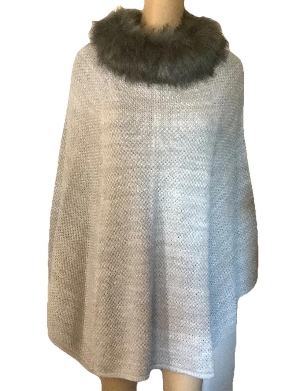 Ann Taylor Factory Knitted Poncho w/ Faux Fur Collar One Size NWT $99.99