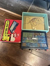 Vintage Radio Shack 28-249 200 in One Electronic Project Lab (SEE DESCRIPTION) 