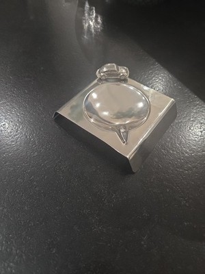 Vintage Aschenbecher Metall silber mit einem VW Käfer