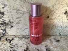 Victoria's Secret Pink Love Shimmer THIS KISS  Body Mist Spray 8.4 fl oz