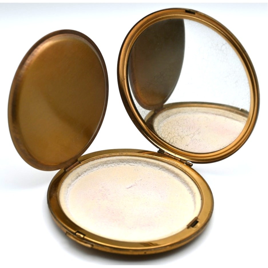 Vintage Dorset Fifth Avenue Compact 1950s Brass Enamel Eastern Star Fraternal