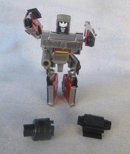 Transformers G1 Megatron 1984 vintage con accesorios incompletos