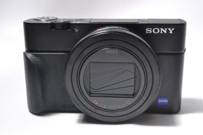 SONY Cyber−Shot RX DSC-RX100M6 Sony Cyber-shot DSC-RX100M6 20.1 MP 24-200mm Super Fast Digital