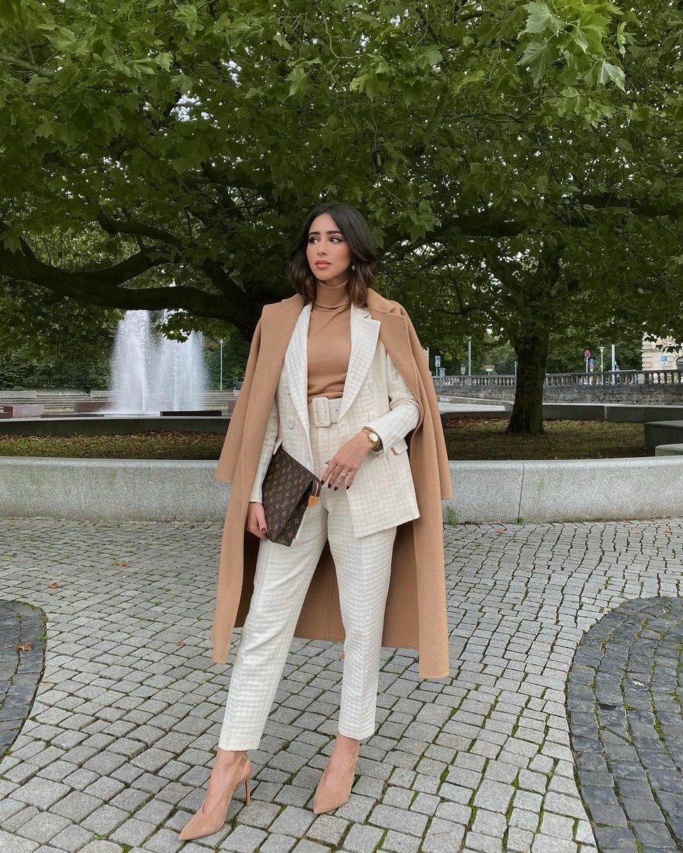 アウターその他 GOLDEN  Woman Blazer Beige GWP02069P00187055550 GOLDEN GOOSE: Blazer woman - Beige | Golden Goose blazer