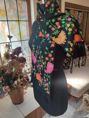 Sciarpa ricamo floreale Kashmir fatta a mano 100% sciarpe pashmina cashmere - Foto 12 di 35