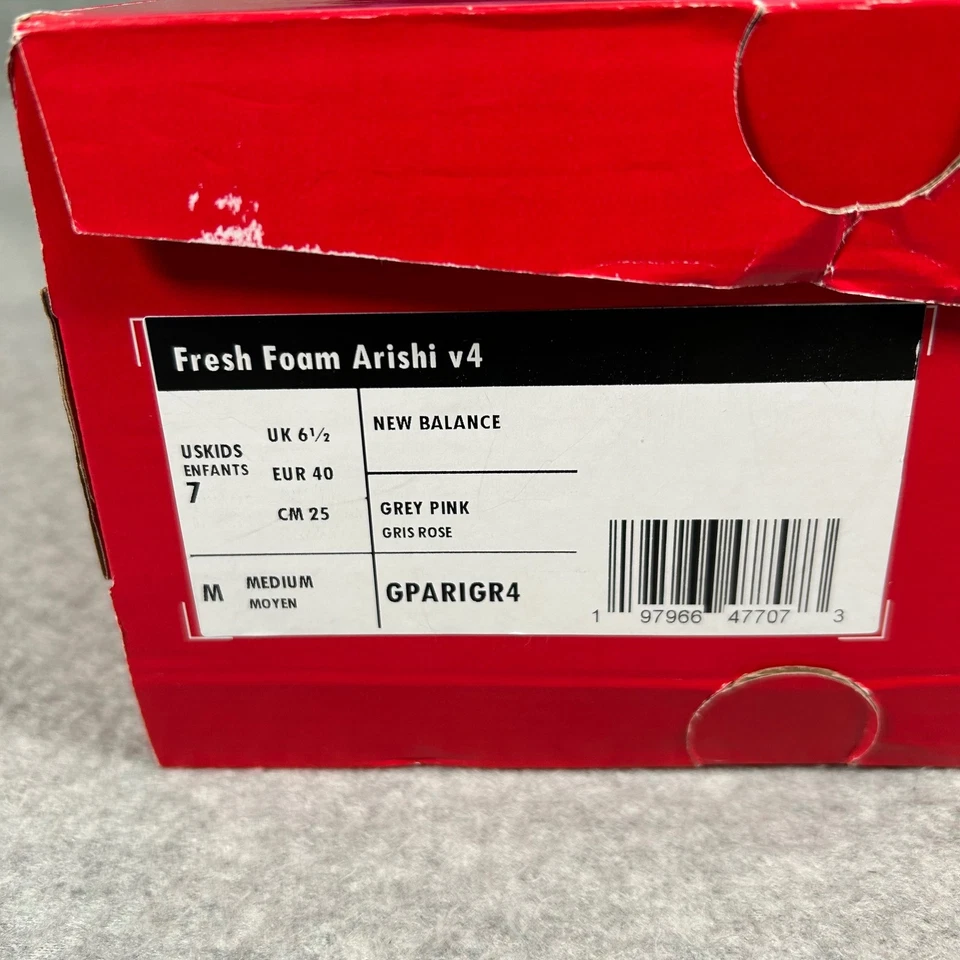 Tênis de corrida New Balance Fresh Foam Arishi V4 infantil tamanho 7 cinza rosa - Imagem 2 de 4