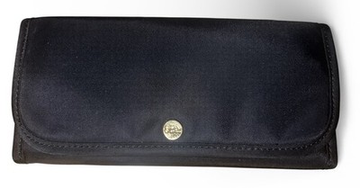 Women s Stoney Clover Lane SCL Black Trifold Wallet Snaps Zipper VGUC