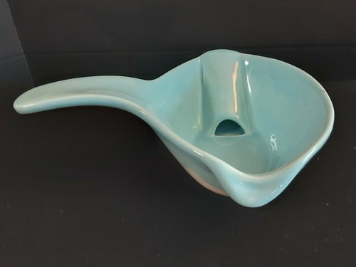 Vintage Pottery Gravy Separator Blue And Ivory