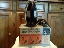 Vintage General Electric GE Iron 70F70 Cord Steam Dry With Box Catalog F61