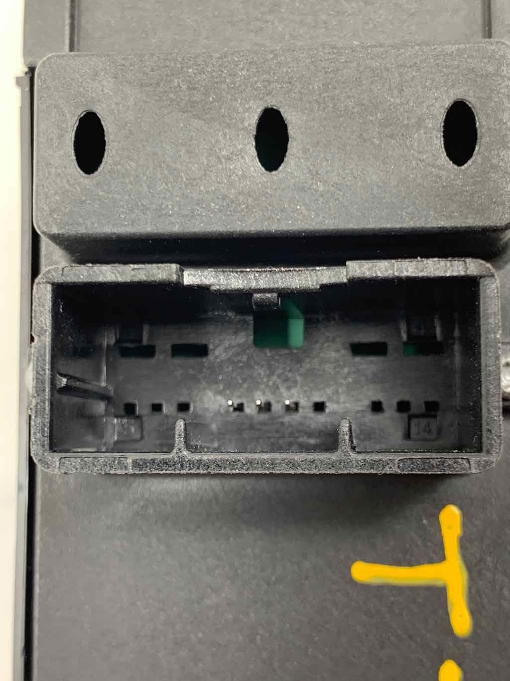 14 MASERATI GHIBLI Door Switch Front