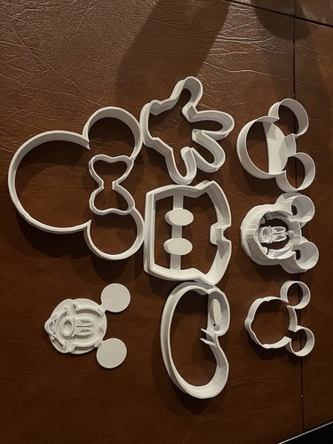 Disney Mickey And Minnie Cookie Cutter Set 8pcs - 第 1/11 張圖片