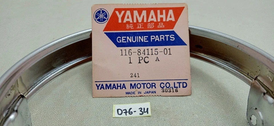 Llanta de faros Yamaha U7 U5 U5E NOS Japón 116-84115-01 Foto 2 de 4