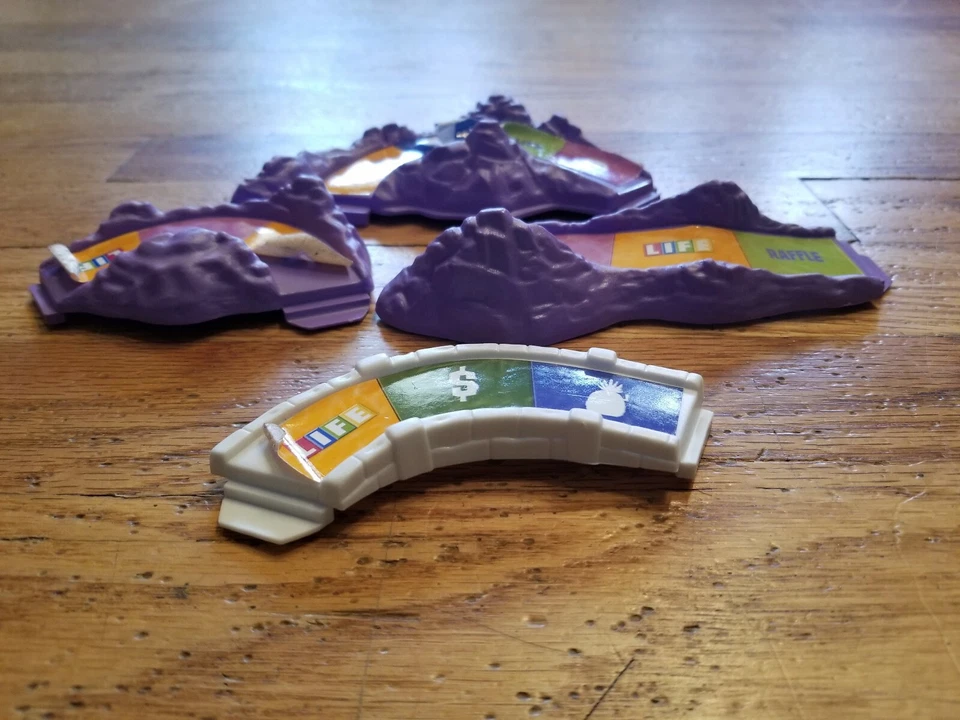 Spongebob Squarepants The Game Of Life Replacement Mountains & Bridge - Image 2 of 4