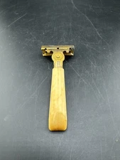 Vintage Schick Eversharp Repeating Razor Amber Bakelite Handle