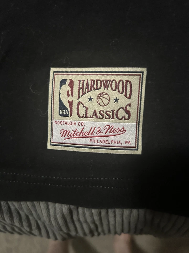 Nueva camiseta Mitchell & Ness para hombre NBA Making Memories Chris Weber Warriors. Foto 4 de 4