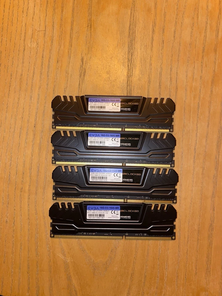 16GB EVGA Superclockeada RAM PC3-12800 DDR3-1600 2x8GB CL9 1.5V Memoria 16GD31600MR Foto 3 de 4