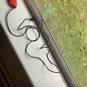 NINTENDO NES ZAPPER LIGHT GUN CONTROLLER ORANGE OFFICIAL OEM NES-005