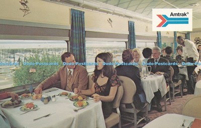 R036468 Dieser Deluxe-Speisewagen bietet hervorragenden Service und vielfältige Menüs