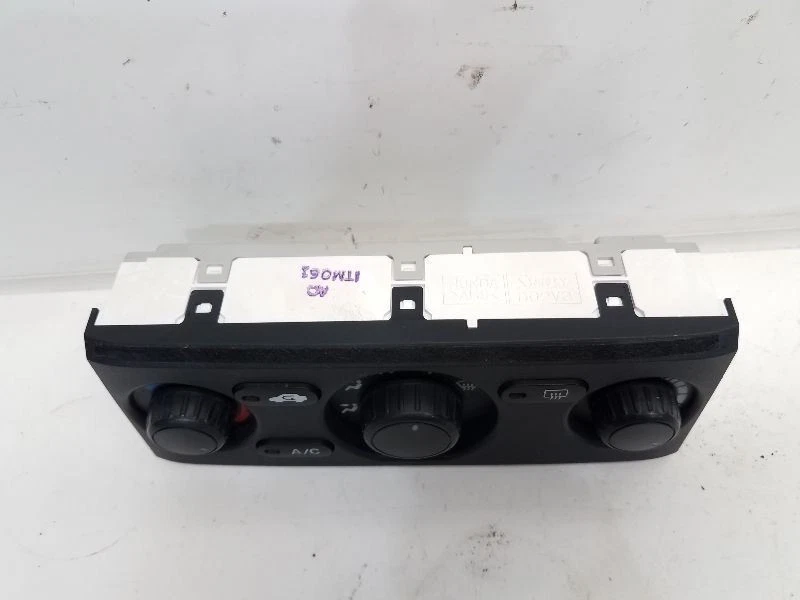 Controle de temperatura Honda Pilot LX 2003-08 - Temperatura manual - Imagem 2 de 4