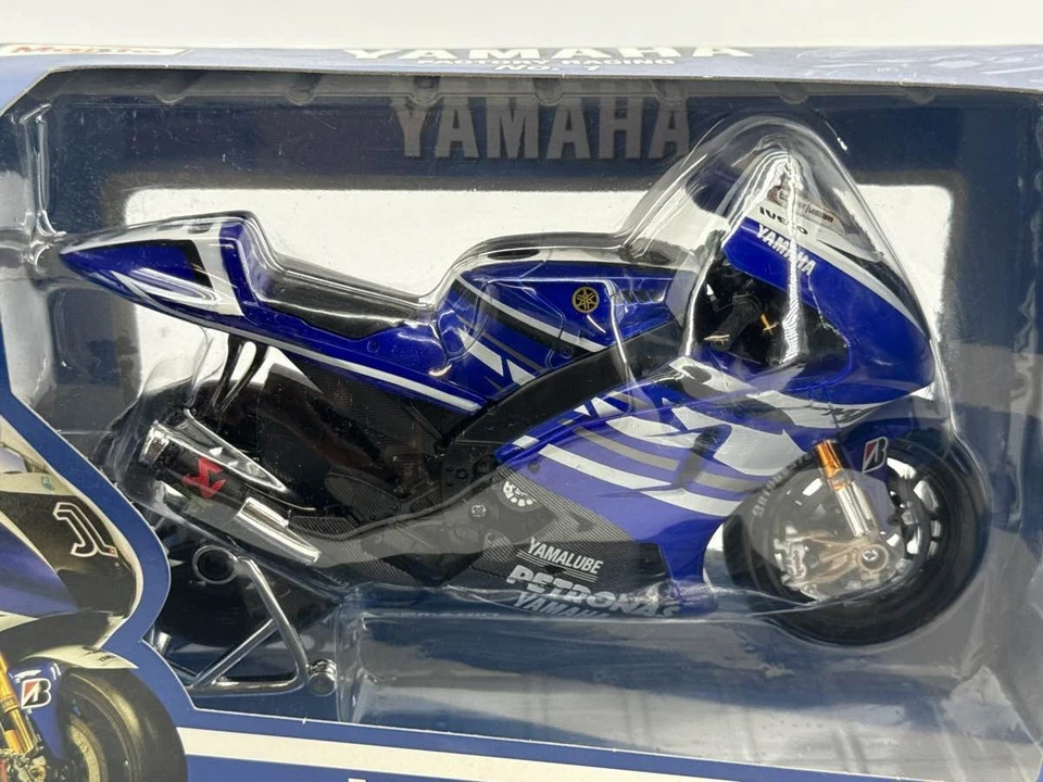 Maisto Yamaha Racing MotoGP Die-Cast 1:10 - Image 2 of 4