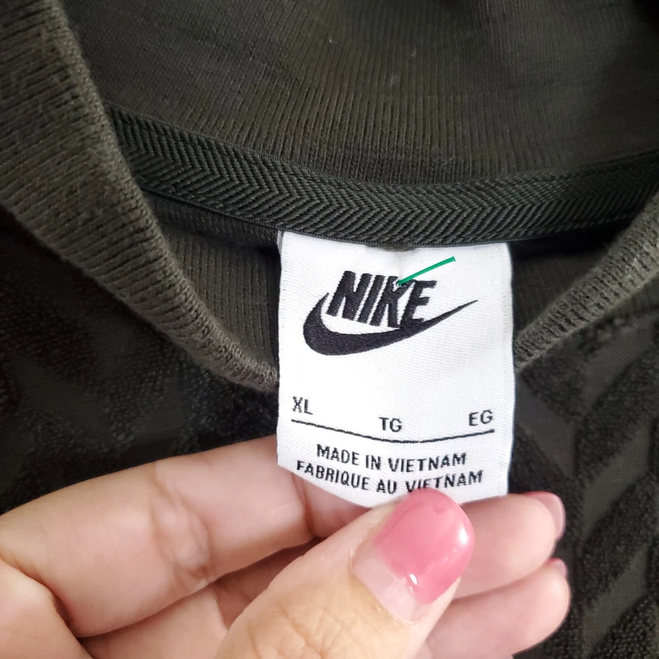 Nike Life Cable Knit Center Swoosh Sweater Womens Sz XL Green Short Sleeve Every - Image 4 of 4