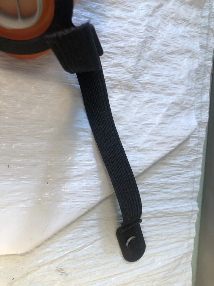 Sperian 2600 Series Half Mask Respirator Size M - Image 4 of 4