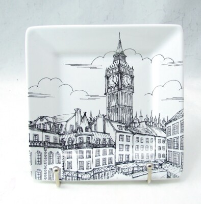 222 Fifth (PTS) CITY SCENES BLACK & WHITE Square Appetizer Plate LONDON Exc