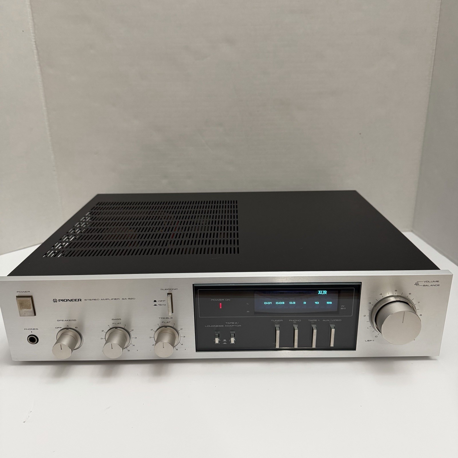 Pioneer SA-520 Vintage Stereo Integrated Amplifier Silver Fa