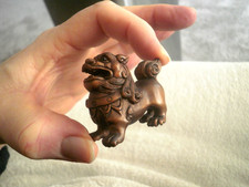 Hand Carved wood netsuke  foo dog or lion boxwood figure over 20yrs old