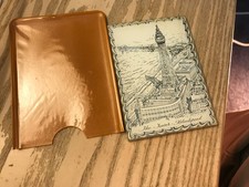 VINTAGE BLACKPOOL TOWER METAL MAKE UP POWDER COMPACT