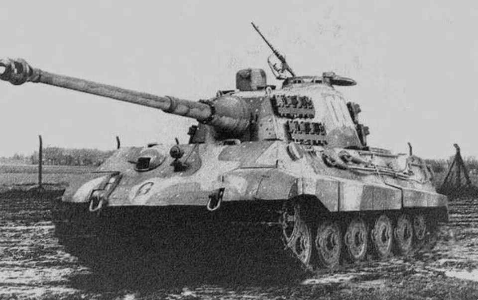 1/32 Scale 11"Length Resin Figure WW2 German King Tiger Tank Model Kit Unpainted - Image 2 of 4