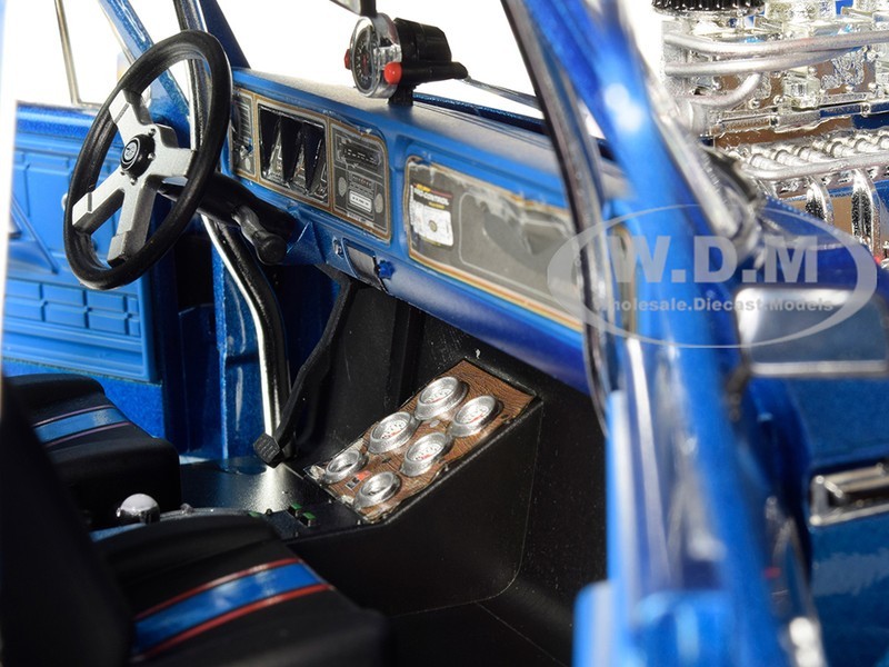 1974 FORD F-250 MONSTER TRUCK "BIGFOOT #1" BLUE 66" TIRES 1/18 GREENLIGHT 13541