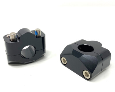 PAAR Motorrad Lenkererhöhung 22mm 7/8 Zoll Klemmen SCHWARZ mit 20mm Rise
