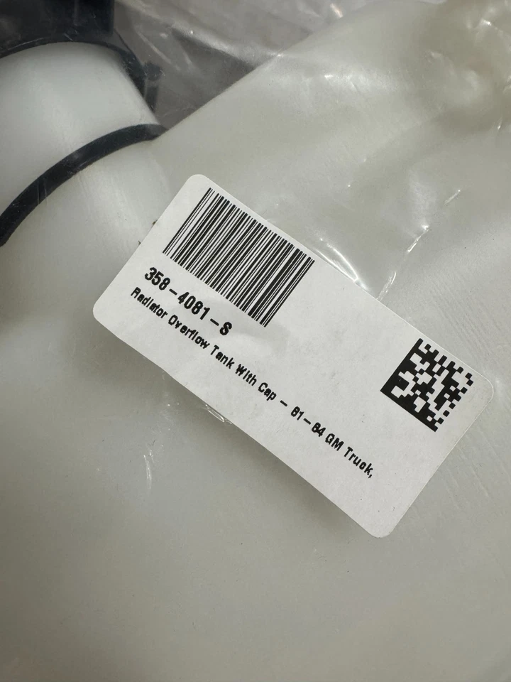 Auto Metal Direct 358-4085-S Radiator Overflow Bottle 85-91 Chevy/GMC NEW - Image 4 of 4