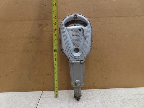 PARCOMETRO VINTAGE DOPPIA MARCA - 5¢ NICHEL 1 ORA 60 MINUTI SENZA CHIAVE